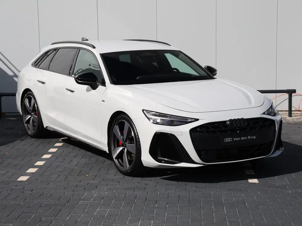 Audi A6 2.0 e-hybrid quattro S edition Competition uit 2025, foto 3
