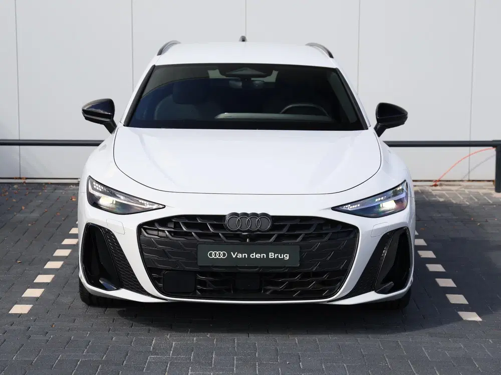 Audi A6 2.0 e-hybrid quattro S edition Competition uit 2025, foto 4