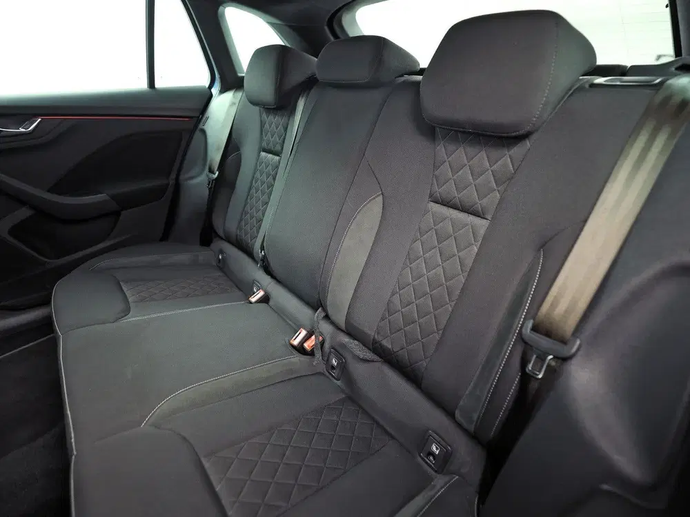 Skoda Scala 1.0 TSI Sport (KUIPSTOELEN uit 2019, foto 11