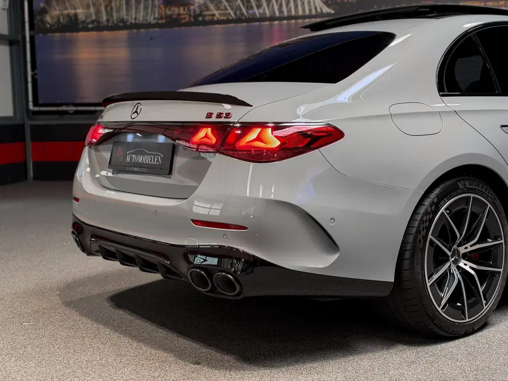 Mercedes-Benz E-Klasse AMG E53 4MATIC+ Edition 612PK AlpinGr uit 2024, foto 5