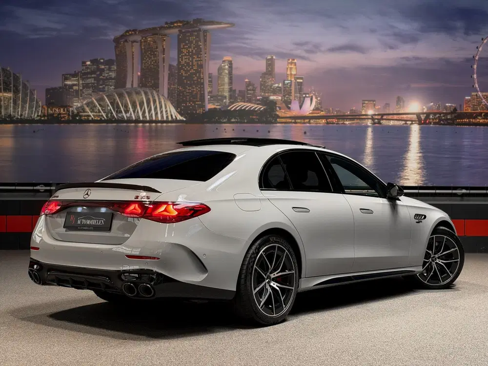 Mercedes-Benz E-Klasse AMG E53 4MATIC+ Edition 612PK AlpinGr uit 2024, foto 6