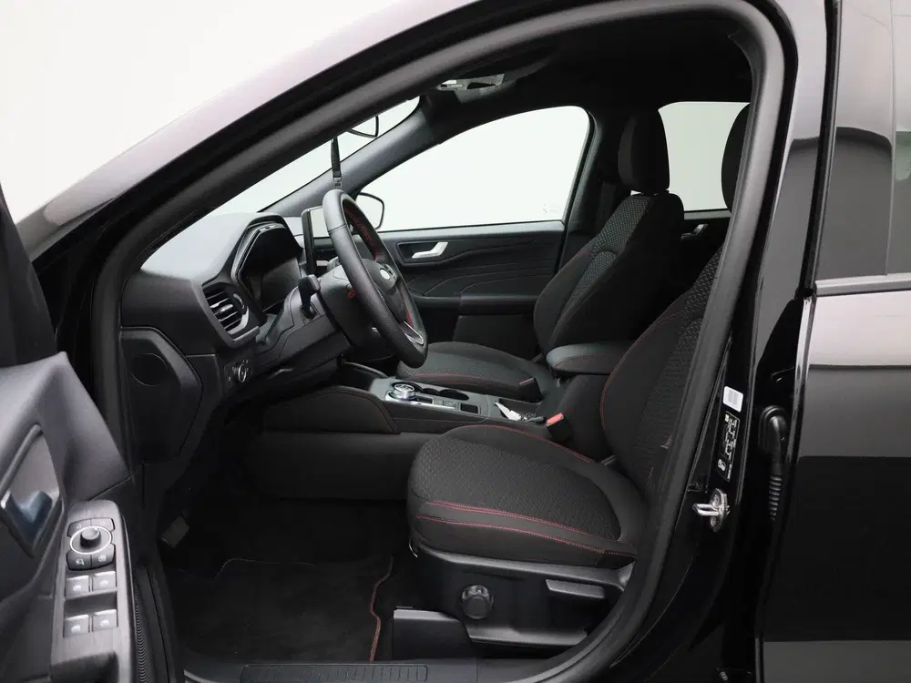 Ford Kuga 2.5 PHEV ST-Line uit 2025, foto 9