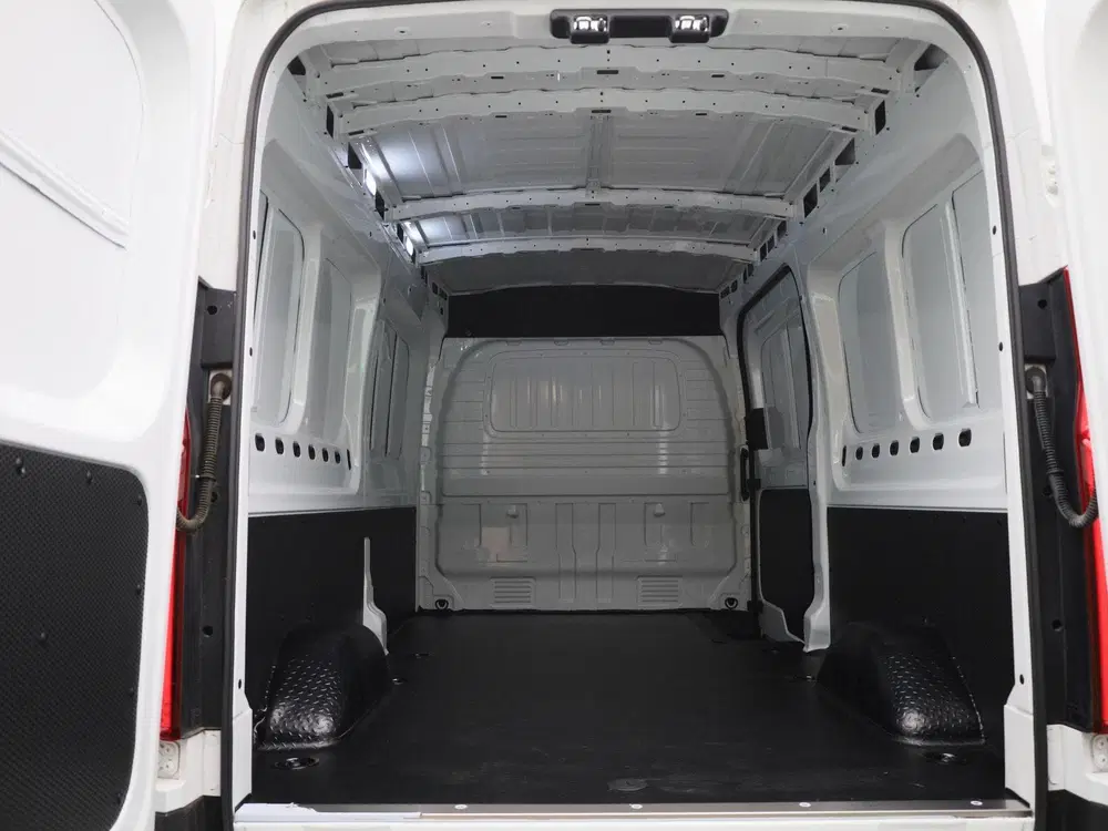 Maxus eDeliver 9 L3H2 54 kWh Trekhaak uit 2025, foto 15