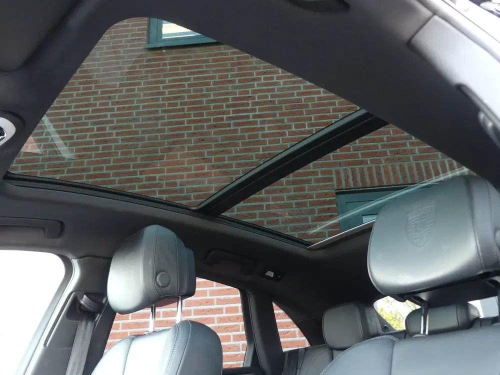 Porsche Macan 2.0 T Panoramadak uit 2019, foto 6