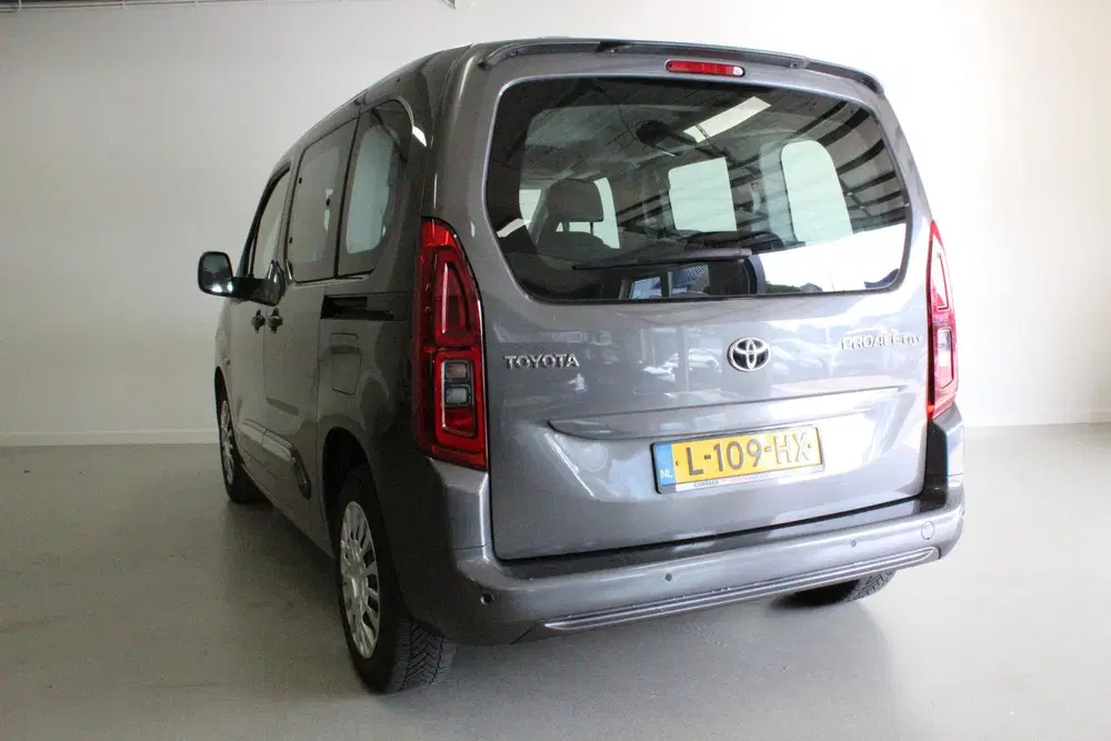 Toyota Proace City 1.2 Turbo Professional 5P. uit 2021, foto 7