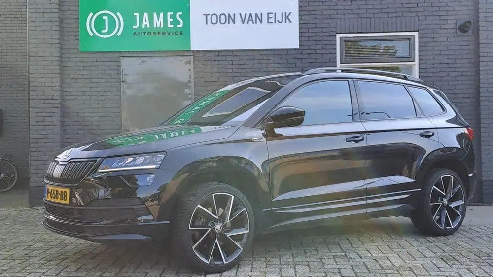 Skoda Karoq 1.5 TSI 150pk Sportline Business DSG uit 2021