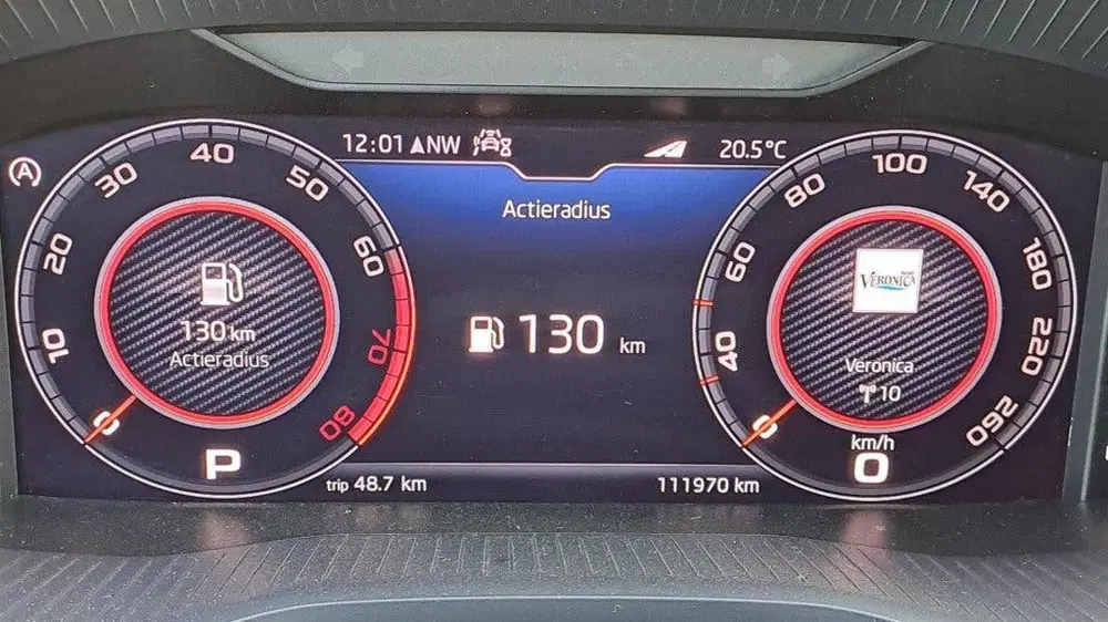 Skoda Karoq 1.5 TSI 150pk Sportline Business DSG uit 2021, foto 3