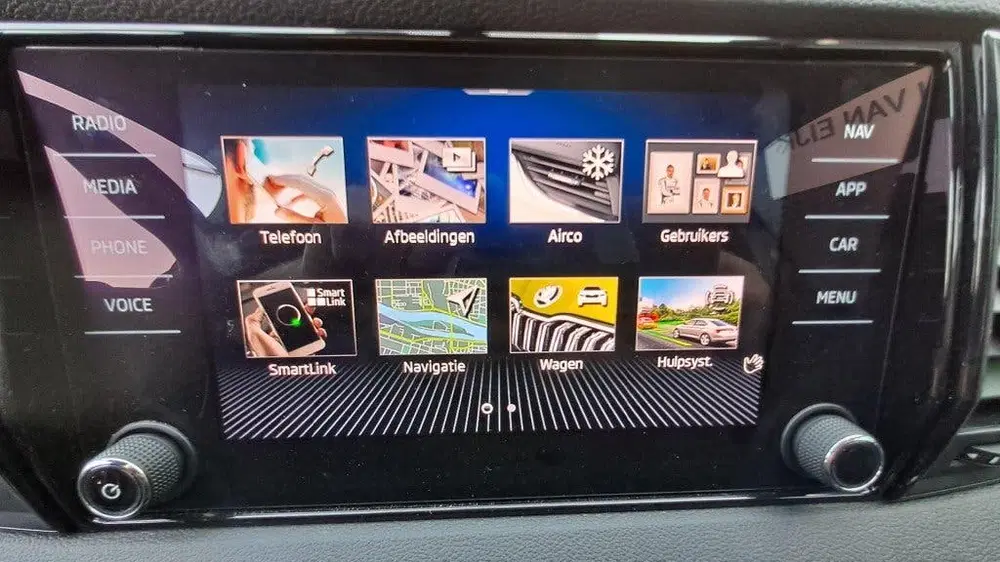 Skoda Karoq 1.5 TSI 150pk Sportline Business DSG uit 2021, foto 9