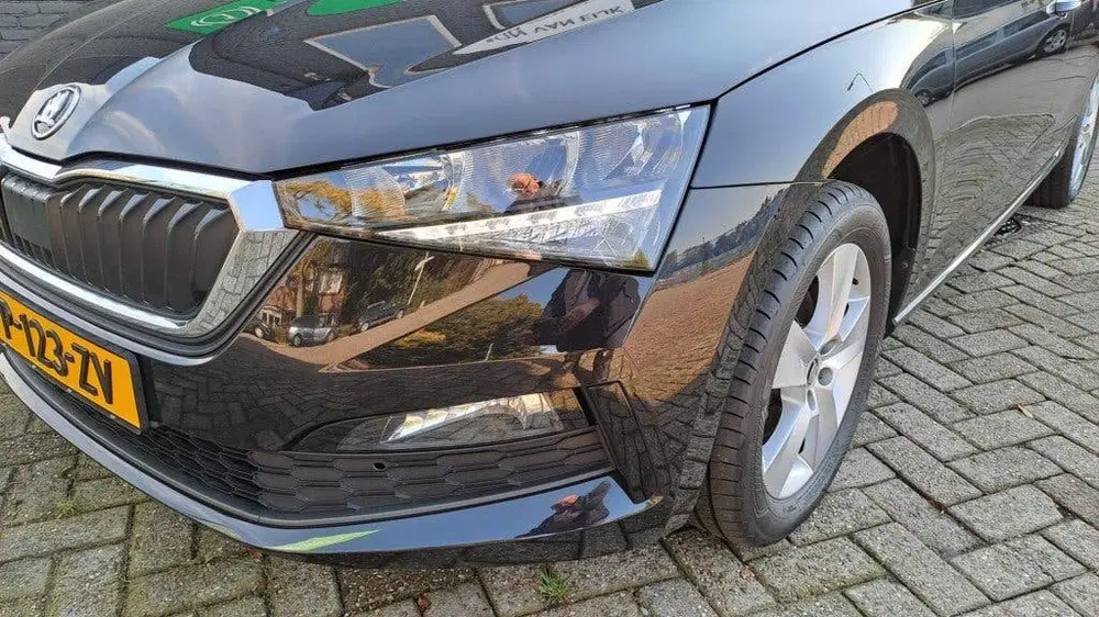 Skoda Scala Sport Business 110 Pk Tsi Sportstoelen-Tre uit 2022, foto 2