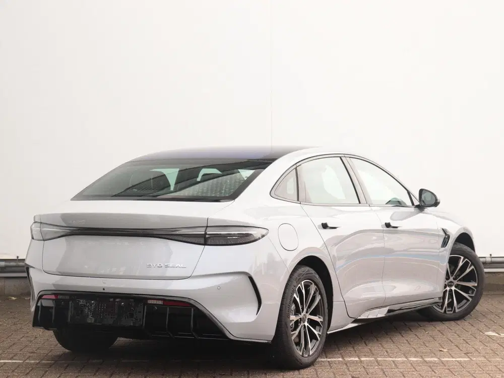 BYD Seal Business RWD MY2026 61.4 kWh uit 2026, foto 4
