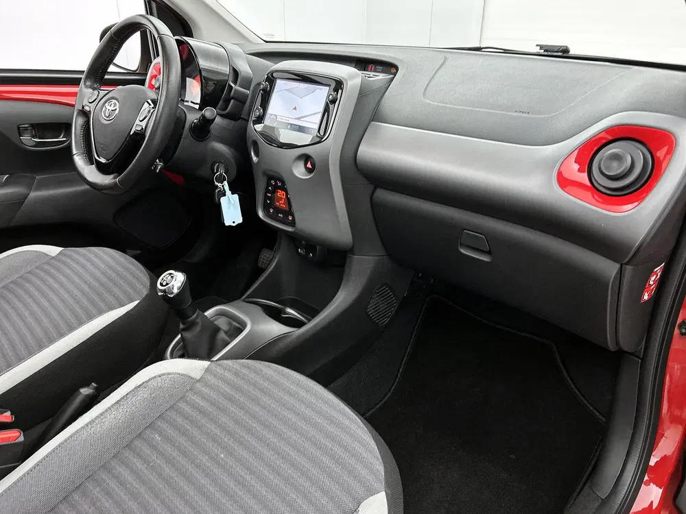 Toyota Aygo 1.0 VVT-i x-cite Cabrio vouwdak uit 2019, foto 6