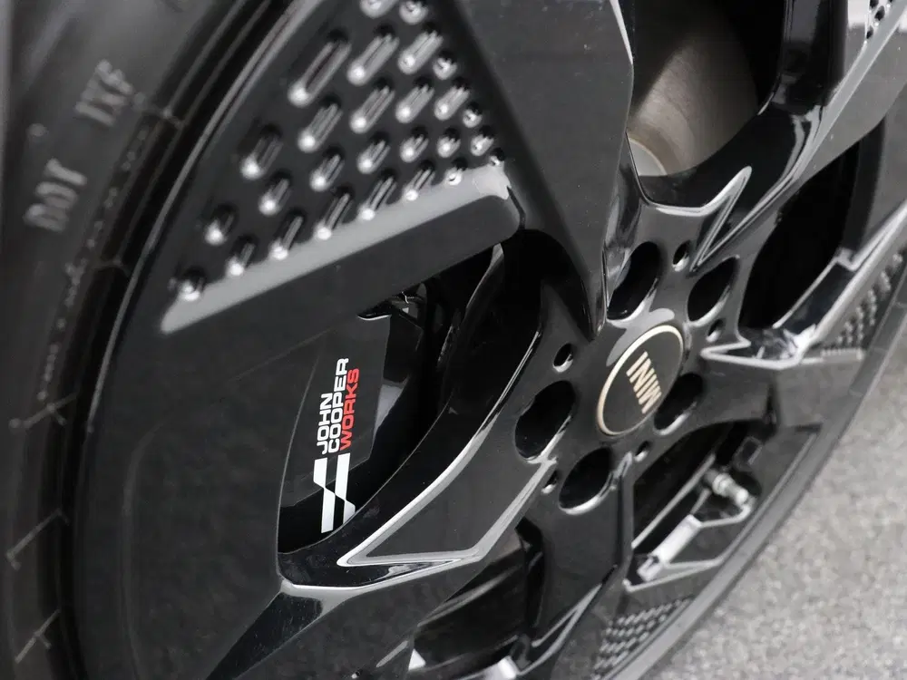 Mini Aceman E John Cooper Works Trim uit 2026, foto 10
