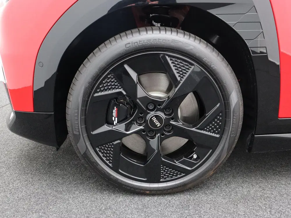 Mini Aceman E John Cooper Works Trim uit 2026, foto 9