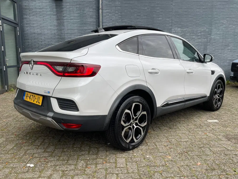 Renault Arkana 1.6 E-TECH Hybrid 145pk Automaat Intens uit 2022, foto 2