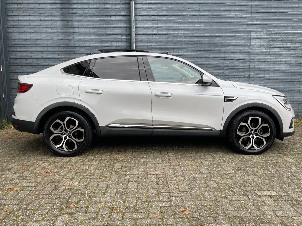 Renault Arkana 1.6 E-TECH Hybrid 145pk Automaat Intens uit 2022, foto 3