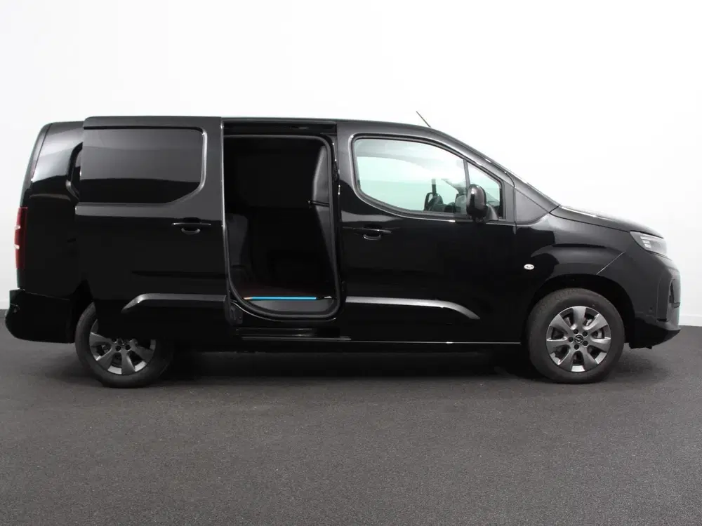 Opel Combo 1.5 BlueHDi 130PK L2 Automaat Apple Carpla uit 2024, foto 6