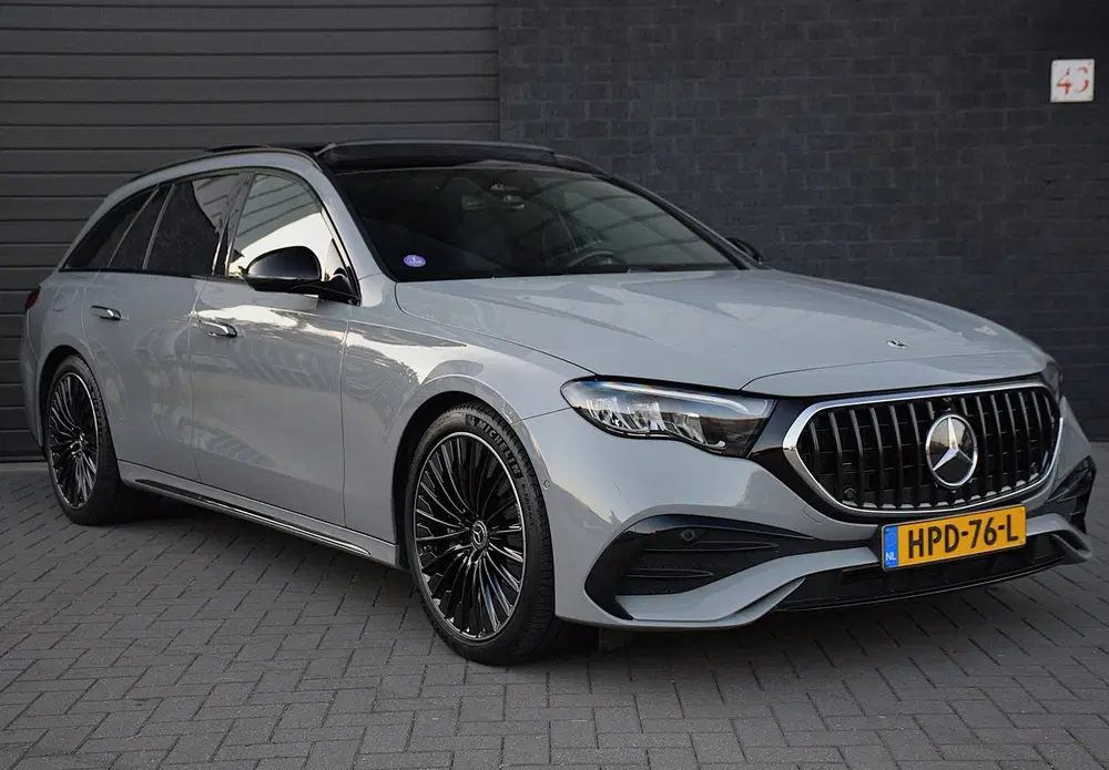 Mercedes-Benz E-Klasse 300 e Exclusive Line*AMG Pakke uit 2024, foto 4