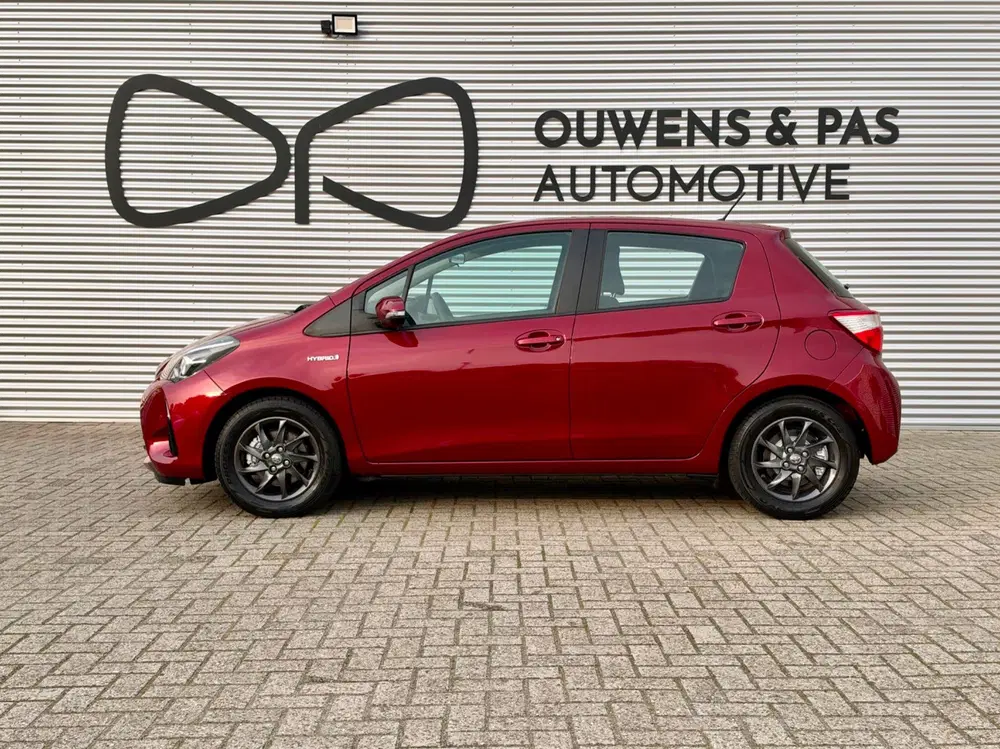 Toyota Yaris 1.5 Hybrid Active uit 2019, foto 2