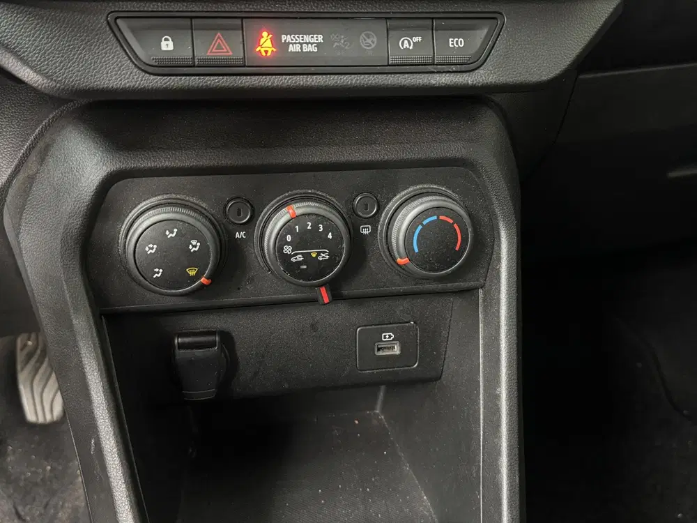 Dacia Sandero 1.0 TCe 90 Comfort uit 2022, foto 14