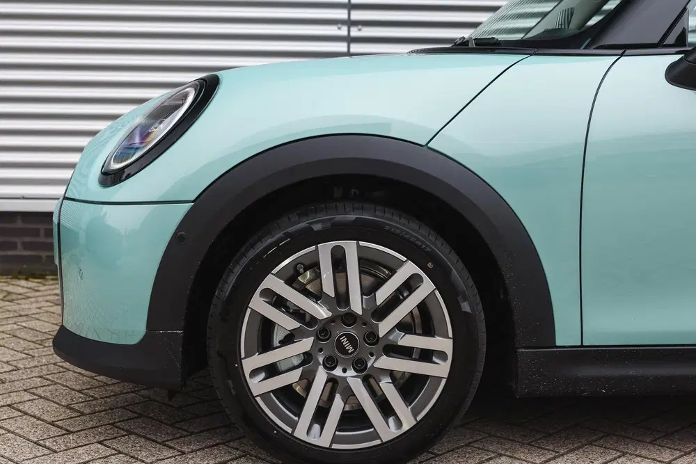 Mini Hatchback Cooper C Automaat uit 2025, foto 4
