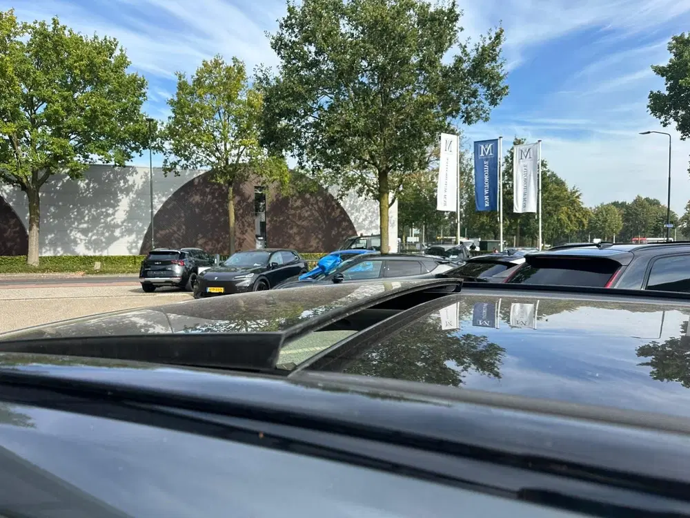 Volvo XC60 2.0 T8 AWD Plug-in hybrid Ultra Dark FABR. uit 2026, foto 2