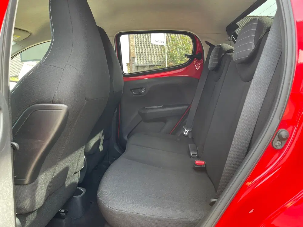 Peugeot 108 1.0 Allure l CLIMA l CARPLAY l CRUISE l AL uit 2021, foto 5