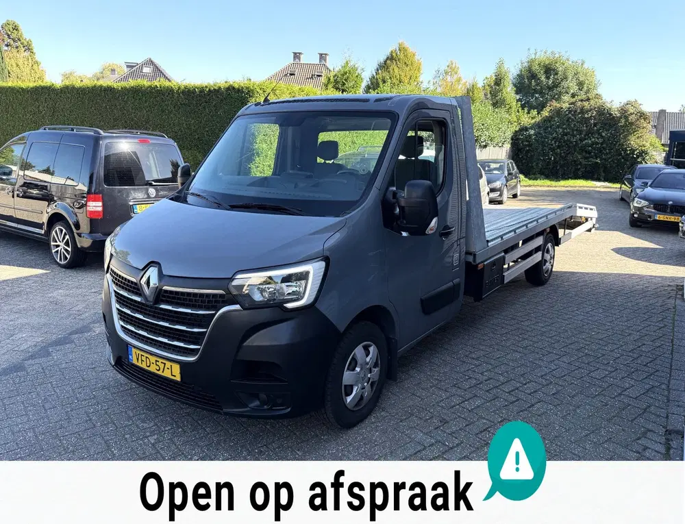 Renault Master uit 2020, foto 3