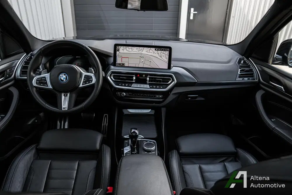 BMW X3 xDrive30e High Executive M-sport uit 2022, foto 14
