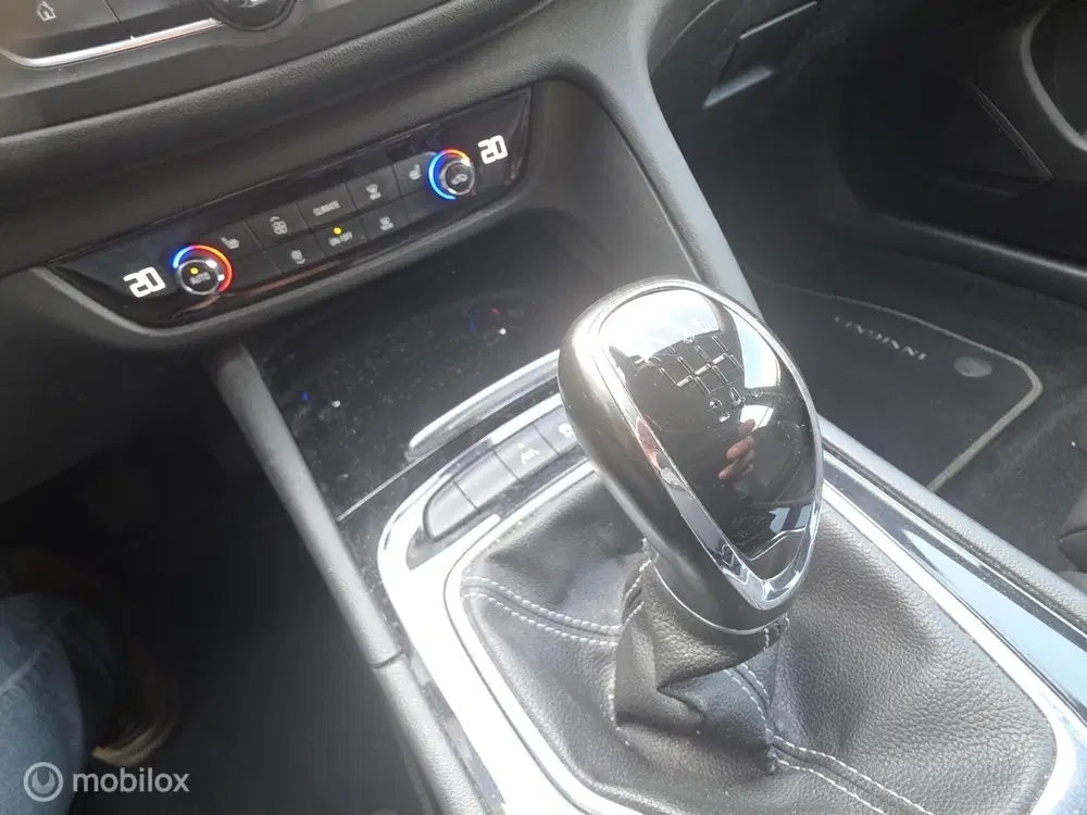 Opel Insignia Sport 1.5 Turbo Exclusive uit 2019, foto 13