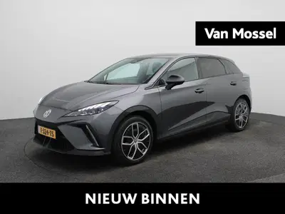 MG MG4 Luxury 64 kWh uit 2023