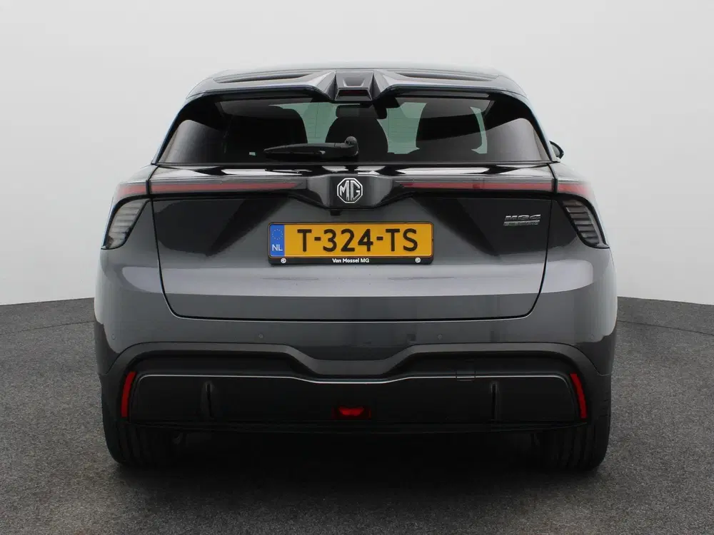 MG MG4 Luxury 64 kWh uit 2023, foto 5
