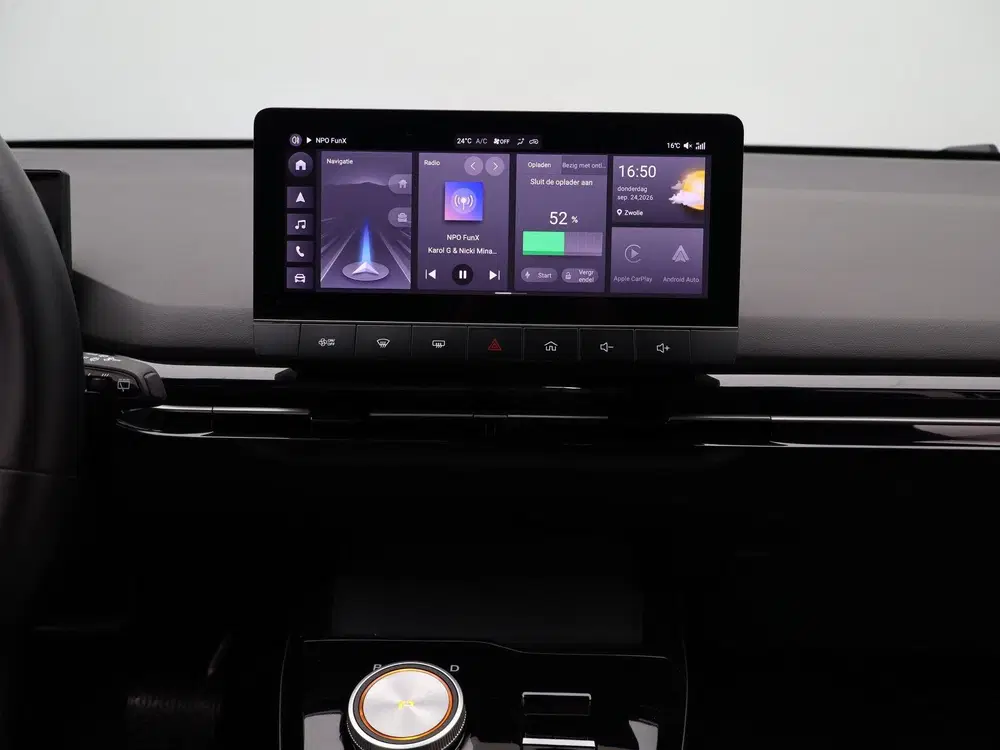 MG MG4 Luxury 64 kWh uit 2023, foto 9