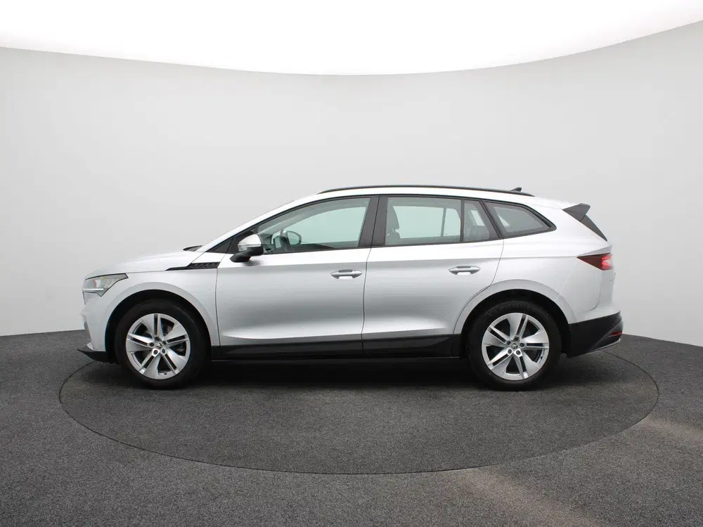 Skoda Enyaq iV 60 Sportline Business uit 2023, foto 4
