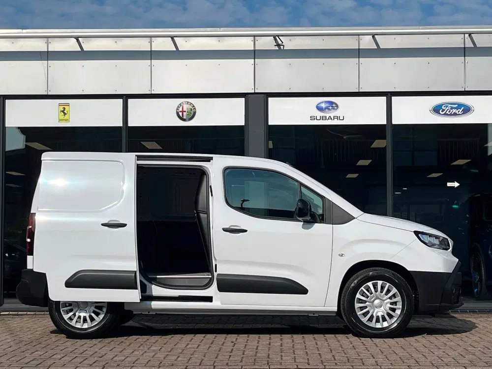 Toyota Proace City Comfort 50 kWh L1 uit 2026, foto 9