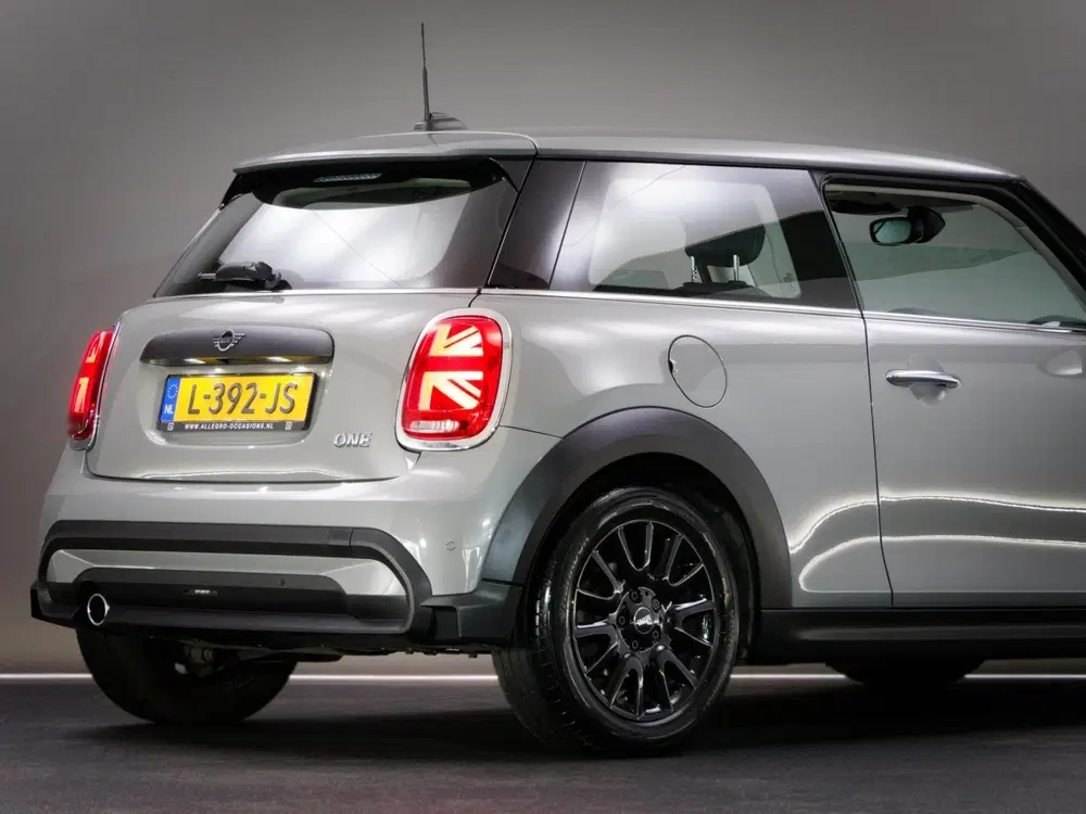 Mini One 1.5 Essential (UNION JACK LIGHTS uit 2021, foto 14