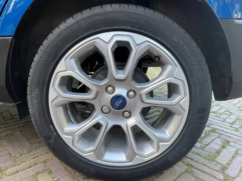Ford EcoSport 1.0 EcoBoost Titanium. Wij zijn altijd de uit 2019, foto 9
