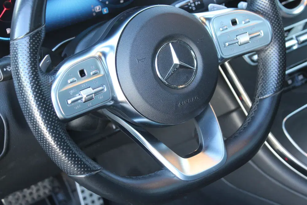 Mercedes-Benz GLC GLC 300e 4MATIC AMG LINE NIGHT PAKKET PANO uit 2022, foto 11