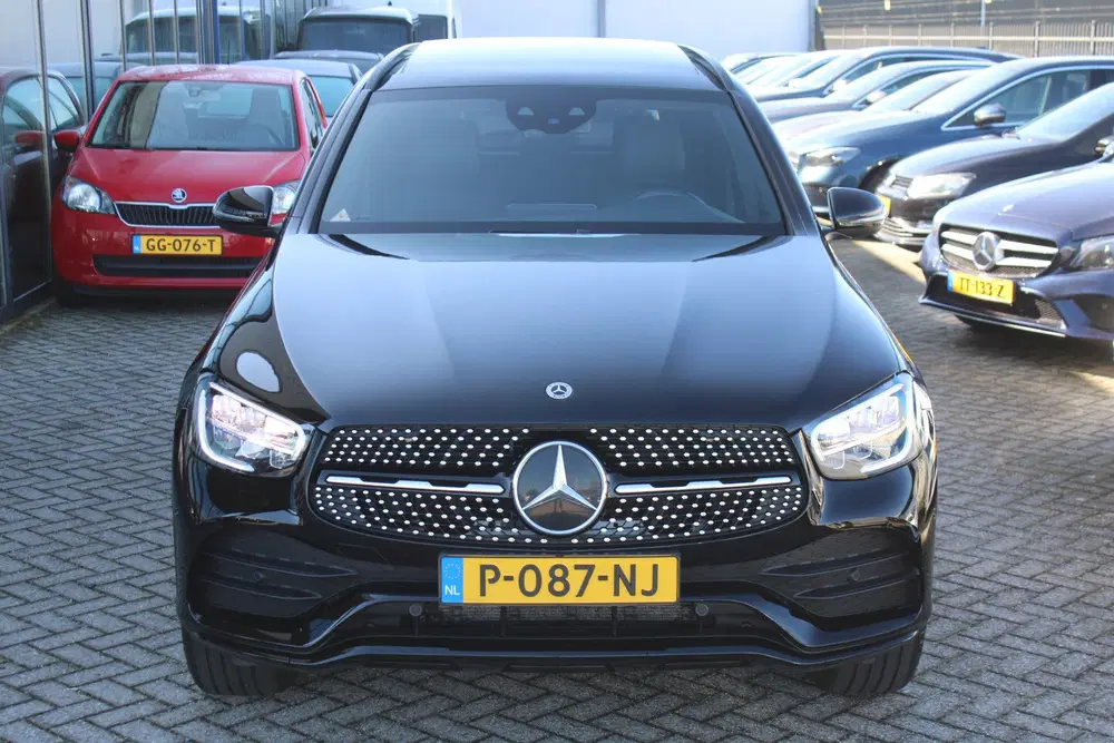 Mercedes-Benz GLC GLC 300e 4MATIC AMG LINE NIGHT PAKKET PANO uit 2022, foto 3