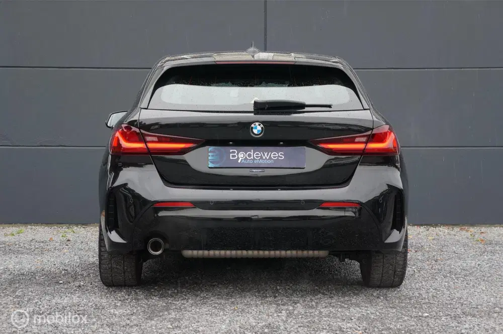 BMW 1-serie 118i EDE M Sport Edition Navi Led PDC Stoe uit 2023, foto 7