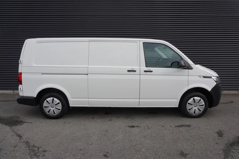 Volkswagen Transporter L2H1 150pk Automaat 2x Schuifdeur App uit 2023, foto 12