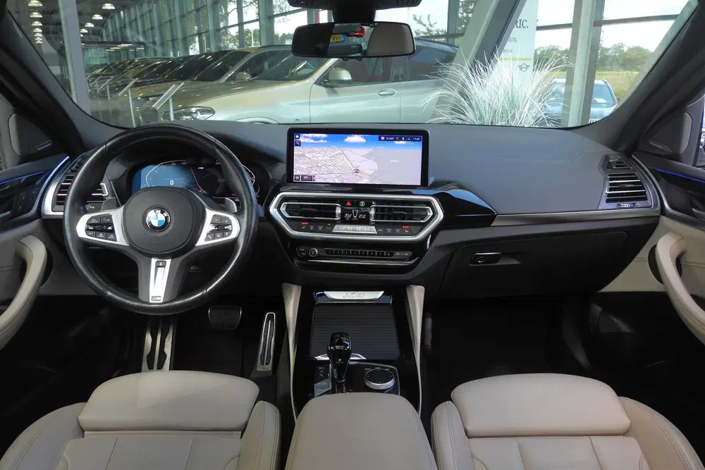 BMW X4 xDrive30i High Executive M Sport Automaat uit 2023, foto 3