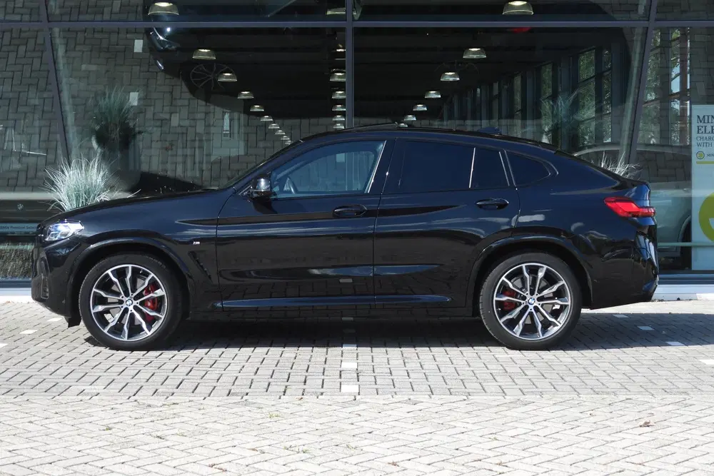BMW X4 xDrive30i High Executive M Sport Automaat uit 2023, foto 5