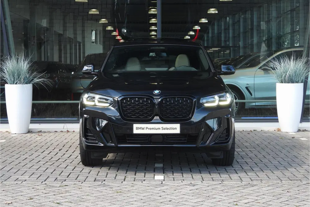 BMW X4 xDrive30i High Executive M Sport Automaat uit 2023, foto 9