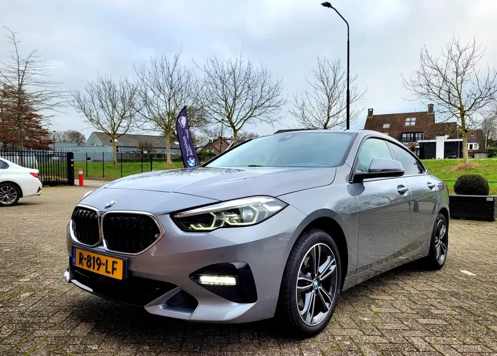 BMW 2-serie 2-serie Gran Coupé 218i Sport-Line Camera uit 2022, foto 9