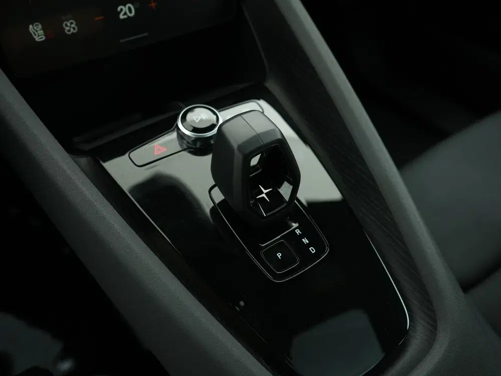 Polestar 2 LONG RANGE DM 476PK PERFORMANCE PILOT PLUS uit 2021, foto 9