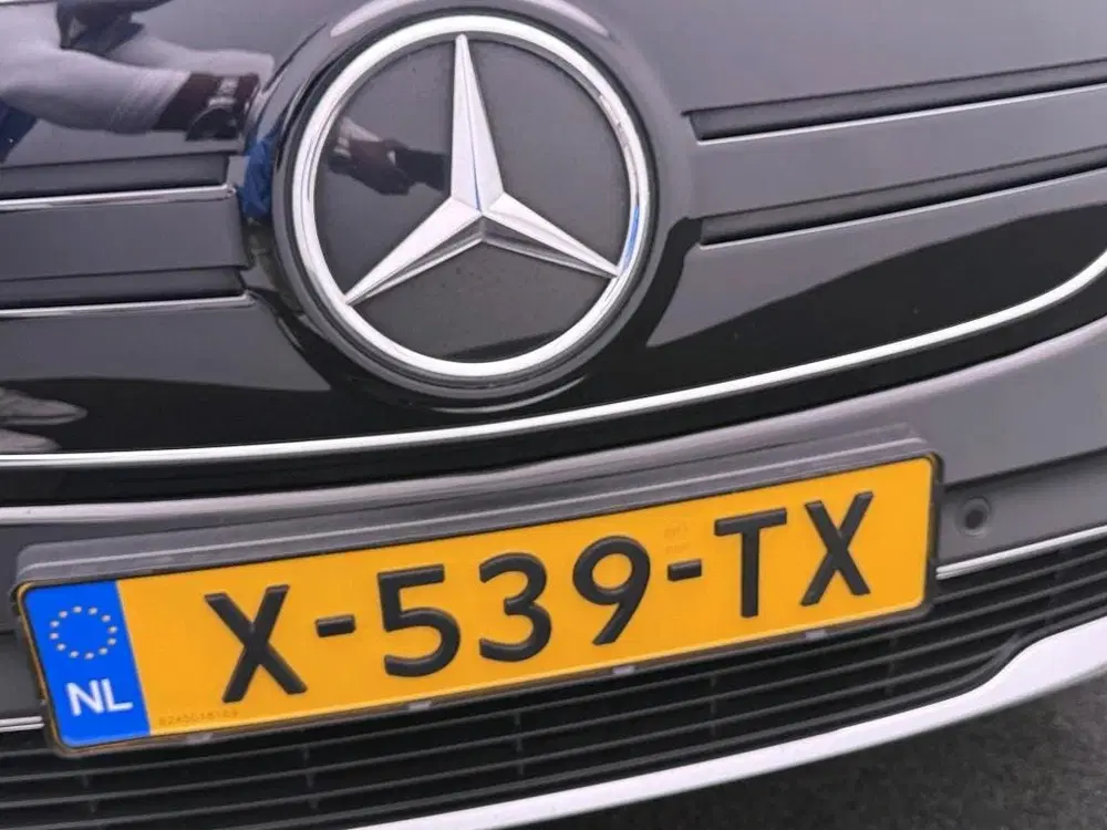 Mercedes-Benz EQB 250+ Business Line 7p. 71 kWh 7 Persoons uit 2024, foto 10