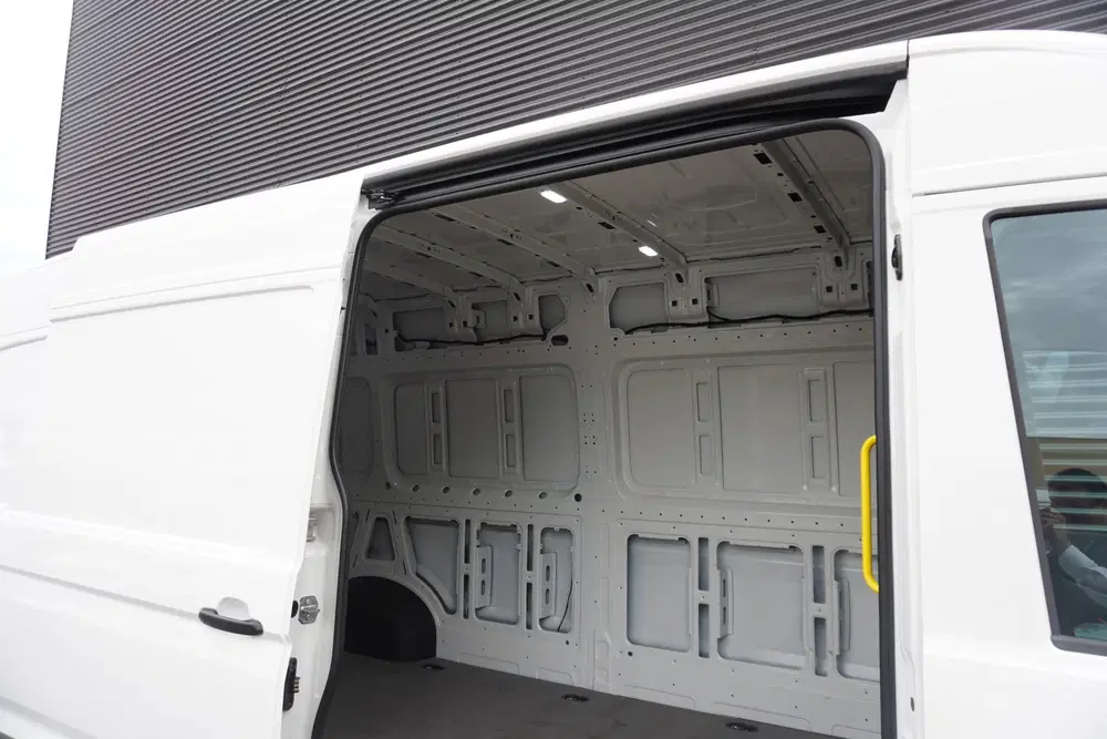 Volkswagen Crafter 180pk L4H3 uit 2024, foto 11