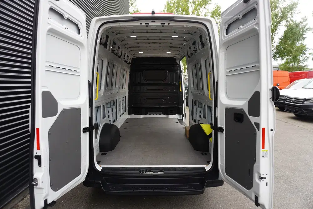 Volkswagen Crafter 180pk L4H3 uit 2024, foto 3