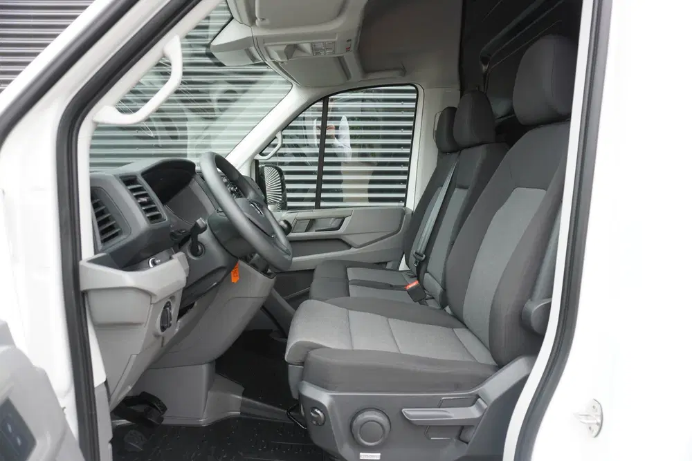 Volkswagen Crafter 180pk L4H3 uit 2024, foto 8