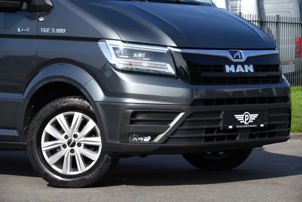 MAN TGE 3.180 35 2.0 L3H3 4x4 PB Edition Cruise uit 2021, foto 8